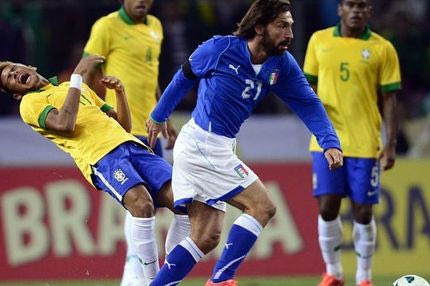 Η σφαλιάρα του Πίρλο στον Νεϊμάρ