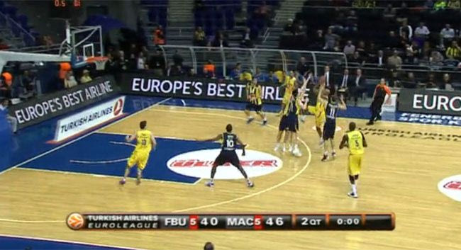 Η buzzer beater φάση της βραδιάς