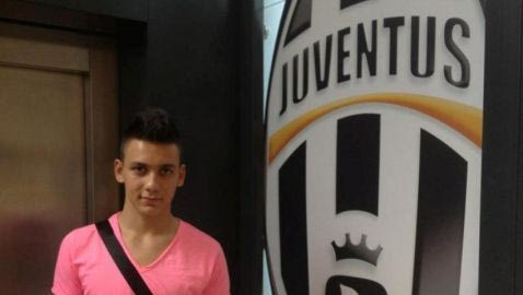 Η U19 της Αγγλίας καλεί Τάσο Δώνη