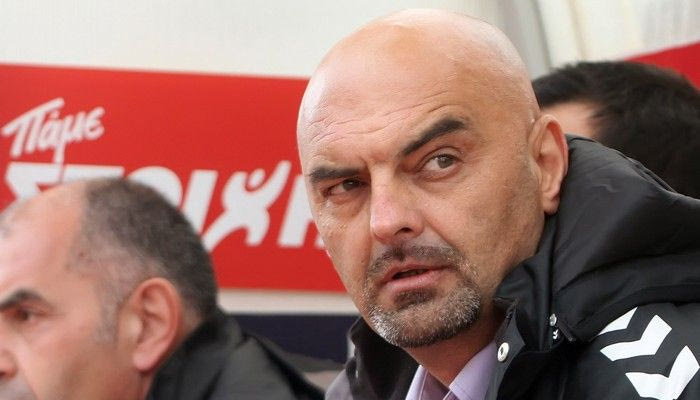 Τέλος ο Βέλιτς και ο Καζναφέρης