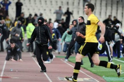 “Κόκκινο” της αστυνομίας για εισιτήρια στην ΑΕΚ στο Περιστέρι