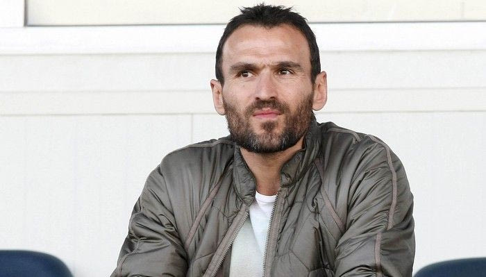 Αντιδράσεις για Νταμπίζα