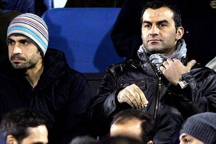 Δέλλας και Ζήκος στον πάγκο της ΑΕΚ. Μαζί τους και ο Μπορμπόκης