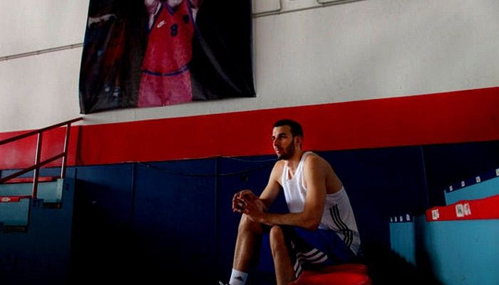 Οι New York Times για την οικογένεια Γιάνκοβιτς