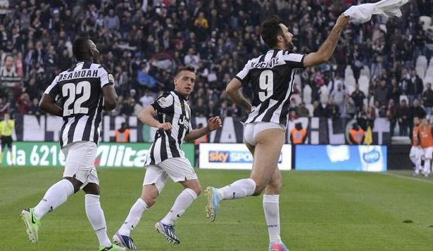 Έμεινε με τα εσώρουχα ο Βούτσινιτς