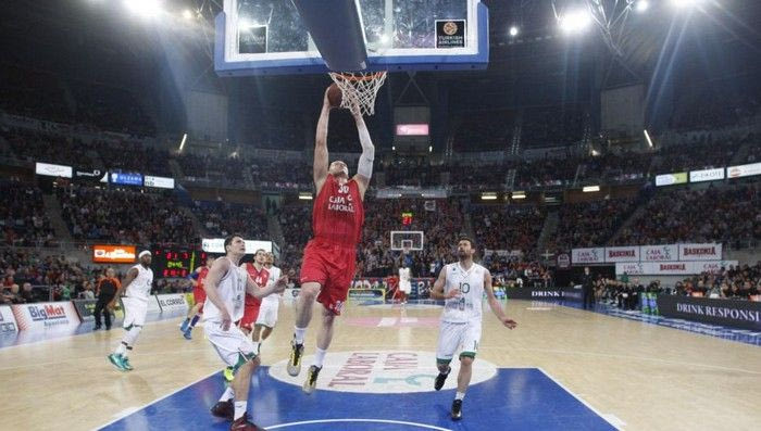 Πέρασε η Κάχα, νίκη για Μπαρτσελόνα