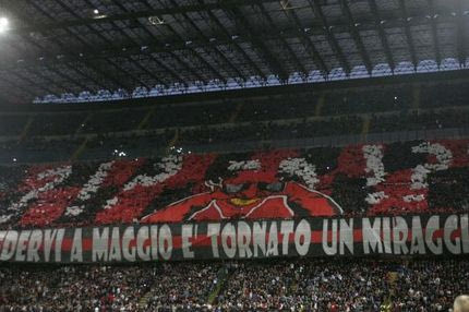 Το πανό της Μίλαν που αντέγραψαν οι φίλοι της Ντόρτμουντ