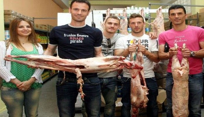 Ο Ατρόμητος στο Κοινωνικό Παντοπωλείο Περιστερίου