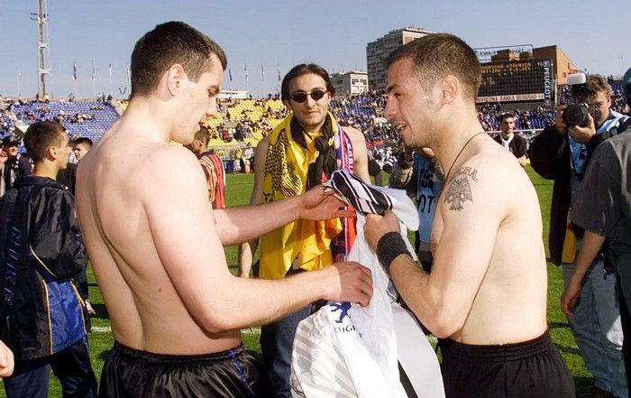 Η ιστορία δεν… διαγράφεται