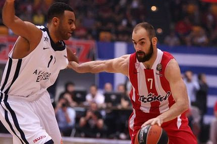 Ολυμπιακός – Εφές 82-72