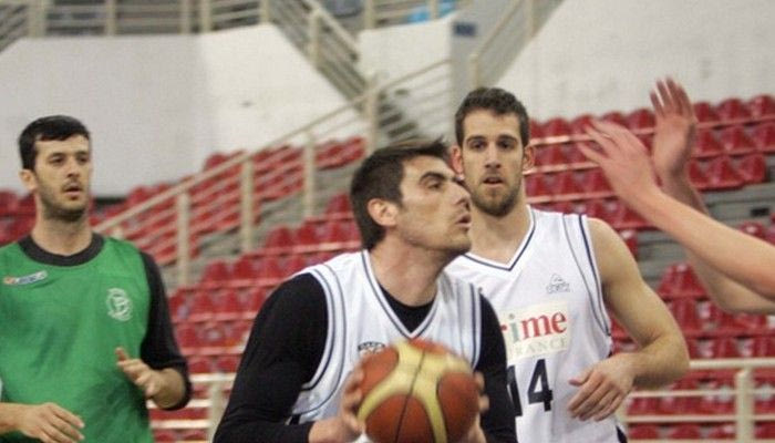 Επιθετική… κατρακύλα