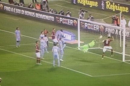 Το ‘χασε από το μισό μέτρο