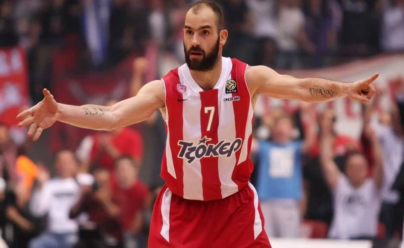 H δημοκρατία του Βασίλη