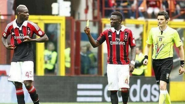 Ο Μουντάρι έδειξε κίτρινη κάρτα στον Μπαλοτέλι!