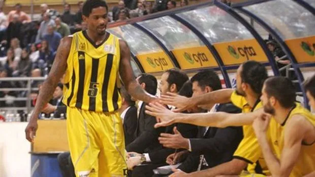 Τέλος συνεργασίας με Χαντ