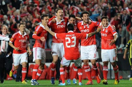 Ατομικό για Πέρες, Μάτιτς, Σάλβιο