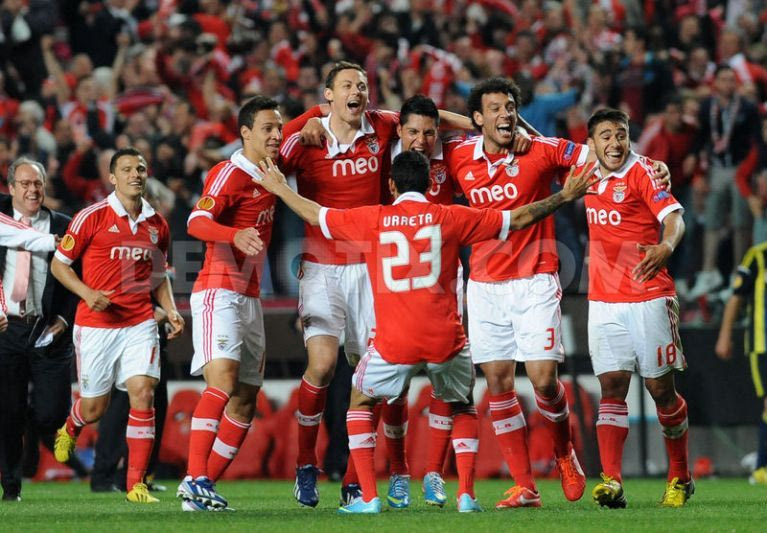 Ατομικό για Πέρες, Μάτιτς, Σάλβιο