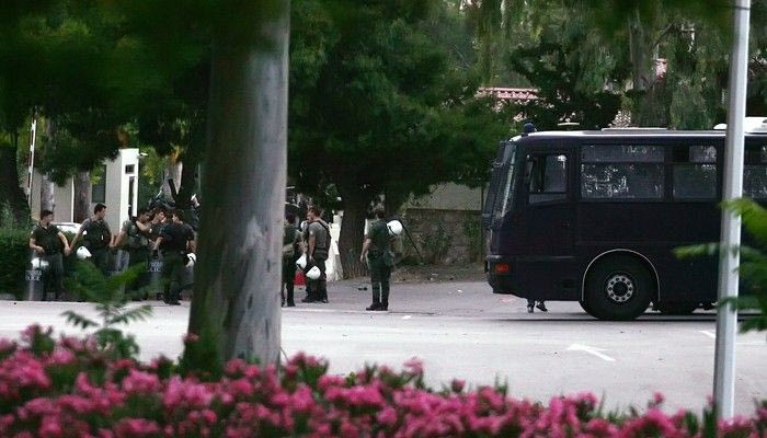 ΕΠΟ: “Η αδειοδότηση δεν εξασφαλίζεται με τραμπουκισμούς”