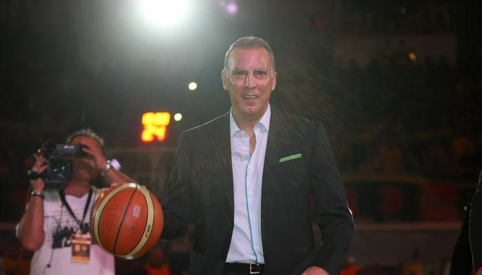 Τραπέζι στον Γκάλη