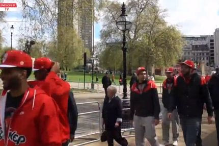 Η γούρικη βόλτα στο Hyde Park