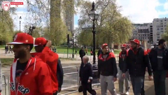 Η γούρικη βόλτα στο Hyde Park