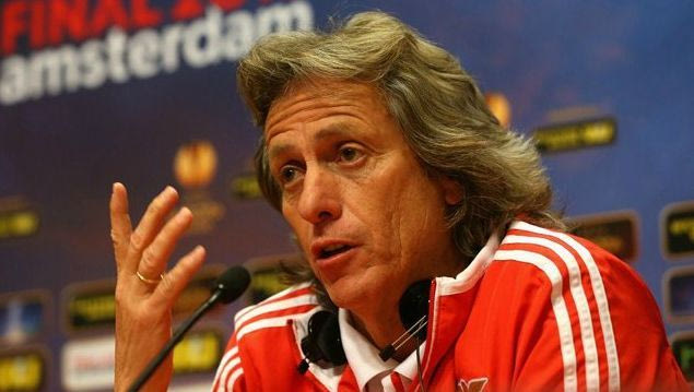 Ζεζούς: “Λογικό φαβορί η Τσέλσι”