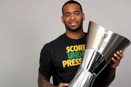 Πάουελ: “Ελπίζω να είστε περήφανοι”