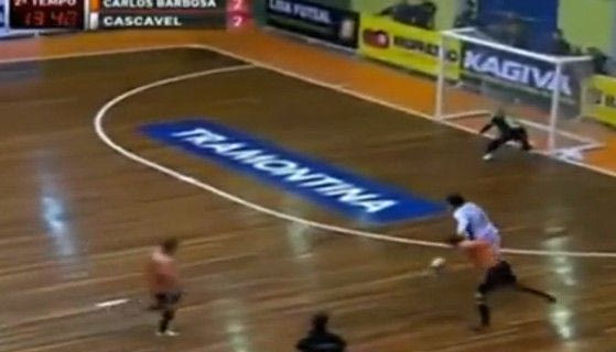 Ποδιά και γκολ