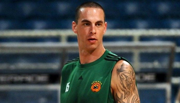 Μέσα Γκουίν – Λάσμε, πρόβλημα με Τσαρτσαρή