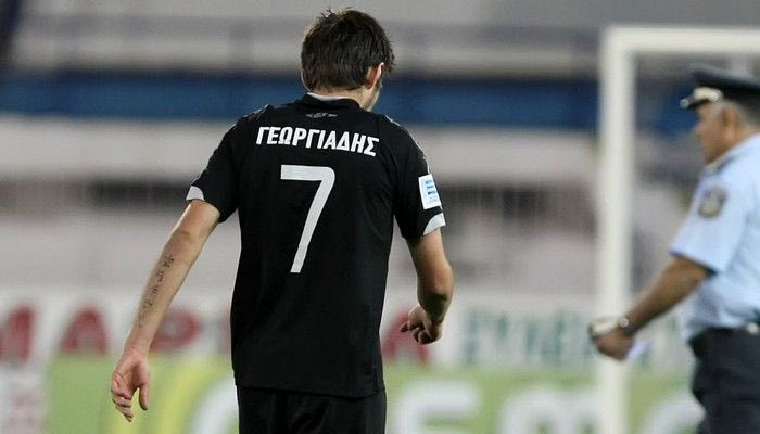 Ο… άφαντος επιθετικά “Δικέφαλος” του Περιστερίου