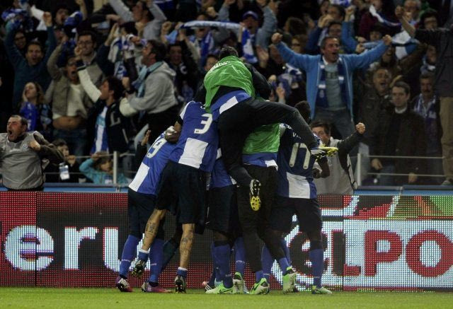 Έβαλε τα κλάματα ο σπίκερ στο γκολ της Πόρτο