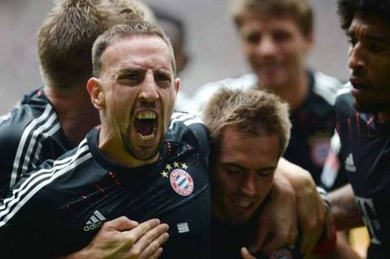 Επίθεση Ριμπερί στον Ουγέ, αποφεύχθηκε η χειροδικία