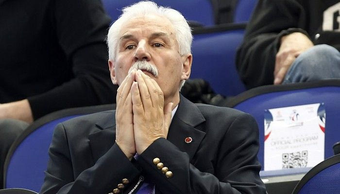 Ο Ρήγας έδωσε την ηγεσία της διαιτησίας στον Στόουκς