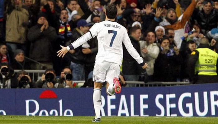 Χρυσάφι στα πόδια του Κριστιάνο