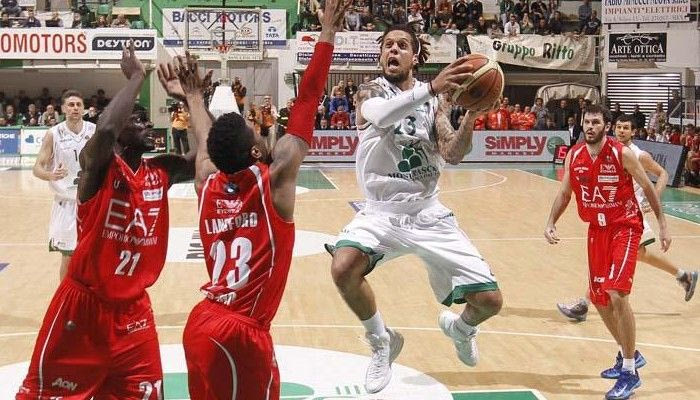 Ισοφάρισε ξανά η Σιένα, 3-3 τη Μιλάνο