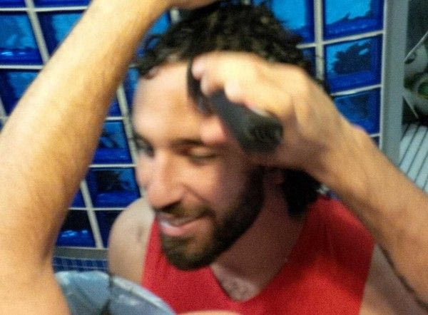 Ξύρισε το κεφάλι του ο Τουράν