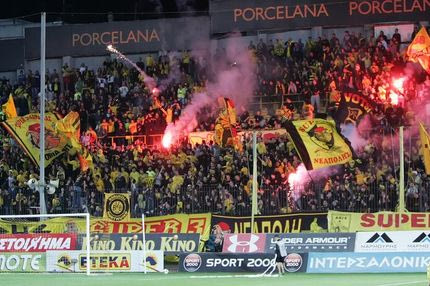 Πρώτη με κόσμο και απουσίες