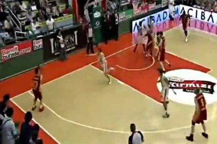 Ο Αρσλάν έκανε το 3-0 για τη Γαλατασαράι