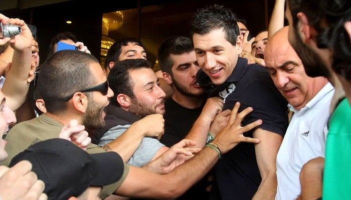 Yποδοχή ηρώων στην αποστολή