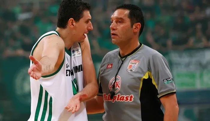 Η διαμαρτυρία Διαμαντίδη στον διαιτητή