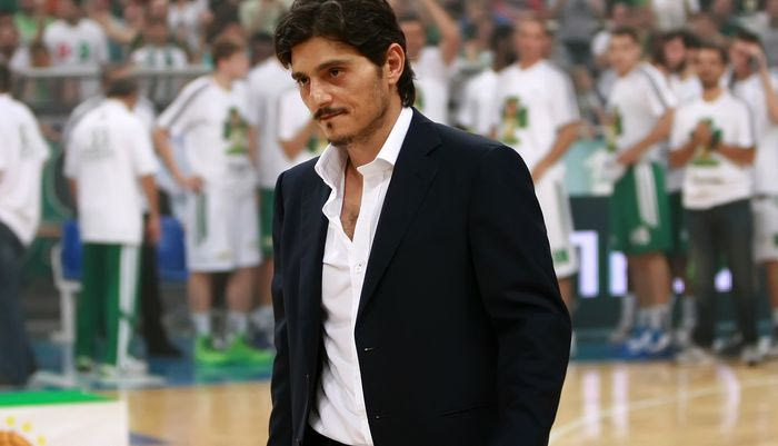 Μπαίνει στο ποδόσφαιρο ο Δ. Γιαννακόπουλος