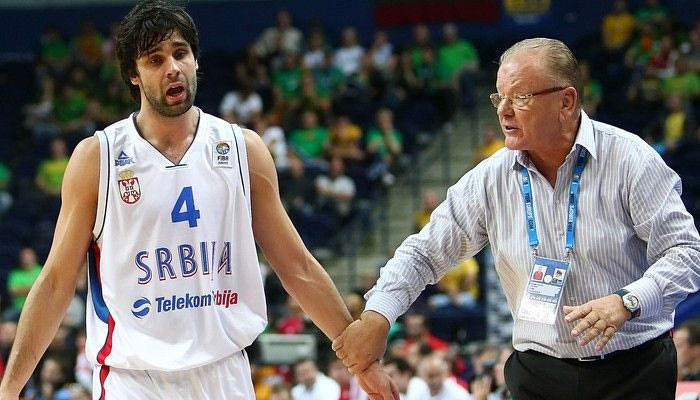 Ο Ίβκοβιτς ελπίζει για Τεόντοσιτς, τον κάλεσε στην 20άδα