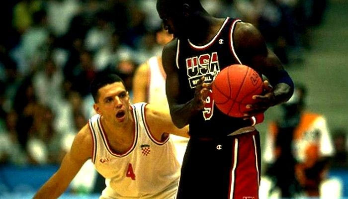 Τζόρνταν για Πέτροβιτς: “Ήταν ο μόνος που με κοίταγε στα μάτια χωρίς να φοβάται”