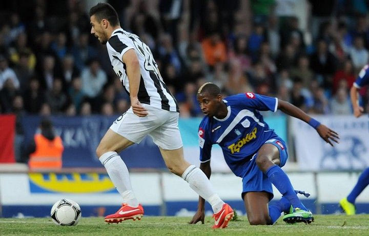 Κατσουράνης: “Όσους μεγάλους παίκτες και να φέρεις, δεν φτιάχνεις ομάδα”