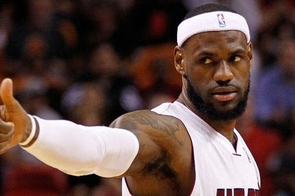 Live συζήτηση με τον Τάσο Μαγουλά