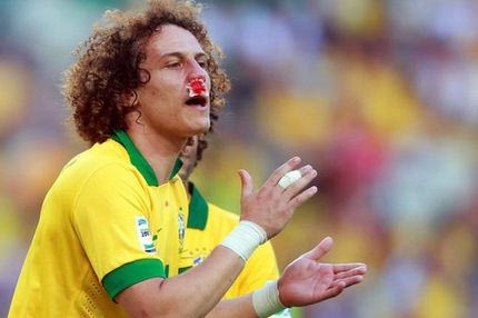 Επέμβαση στη μύτη ο Νταβίντ Λουίζ