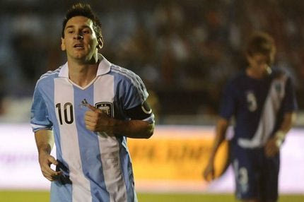 Ο Μέσι ξεπέρασε τον Μαραντόνα