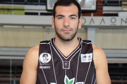 Ανανέωσαν τέσσερις στον Απόλλωνα