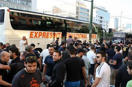 Οπαδοί στο ξενοδοχείο του Ολυμπιακού