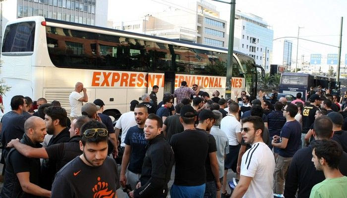 Οπαδοί στο ξενοδοχείο του Ολυμπιακού